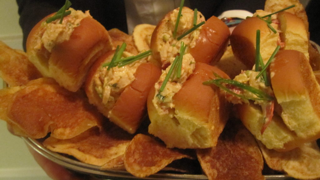 Lobster Rolls with Homemade Potato Chips 